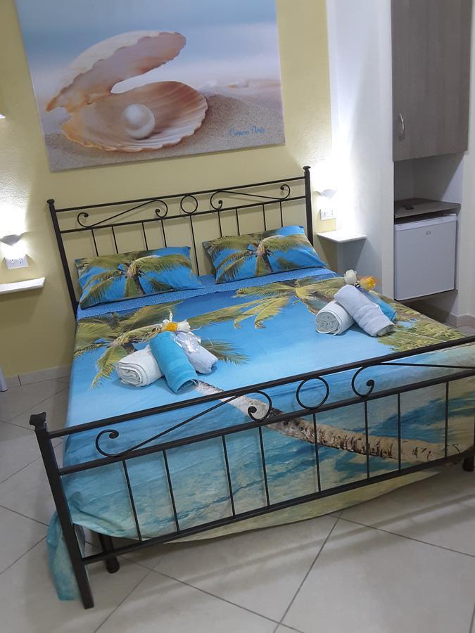 Stella Marina Rooms For Rent Portopalo Di Capo Passero Dış mekan fotoğraf