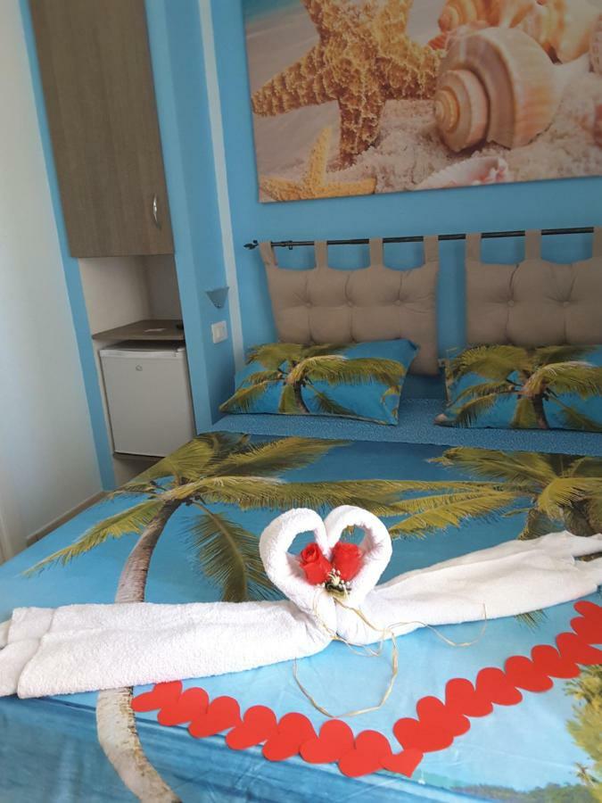 Stella Marina Rooms For Rent Portopalo Di Capo Passero Dış mekan fotoğraf